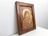 Резная икона «Казанская икона Божией Матери» из бука(арт.И-00028) - уменьшенное фото.№3
