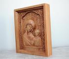 Резная икона «Казанская икона Божией Матери» из дуба(арт.И-00043) - уменьшенное фото.№3