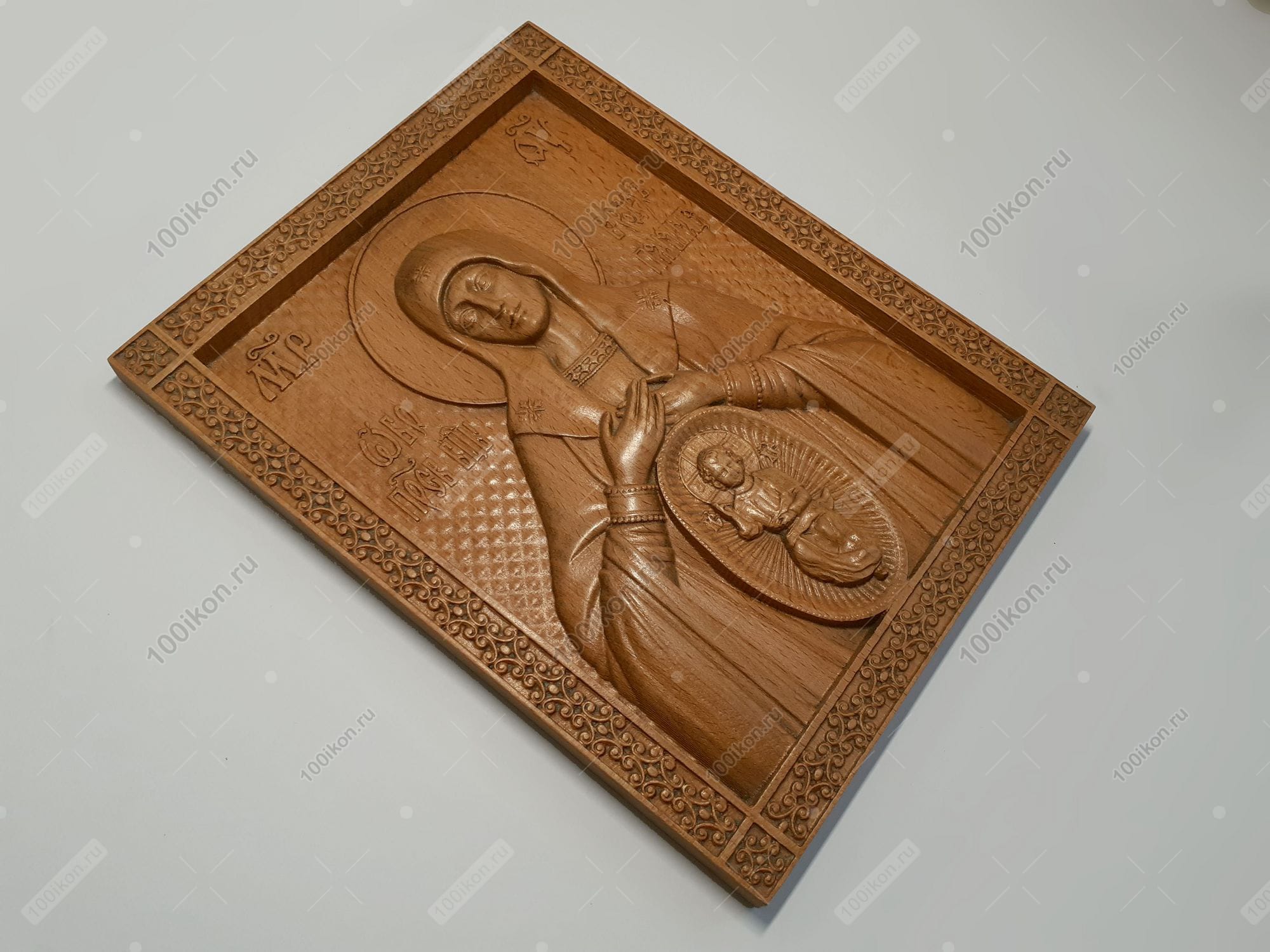 Икона В родах помощница