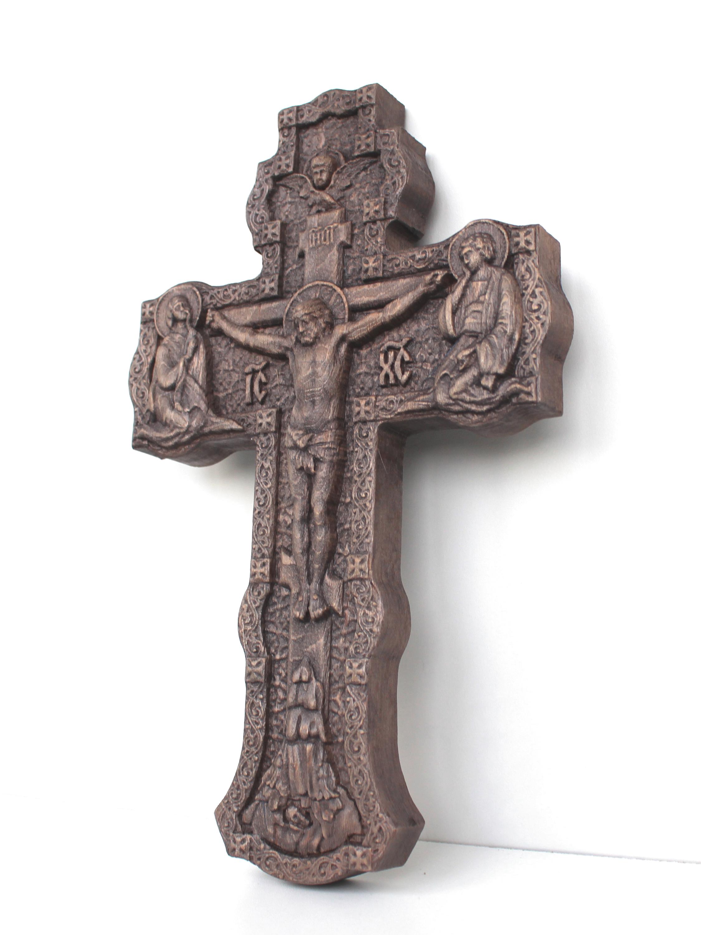 Распятие резное из бука