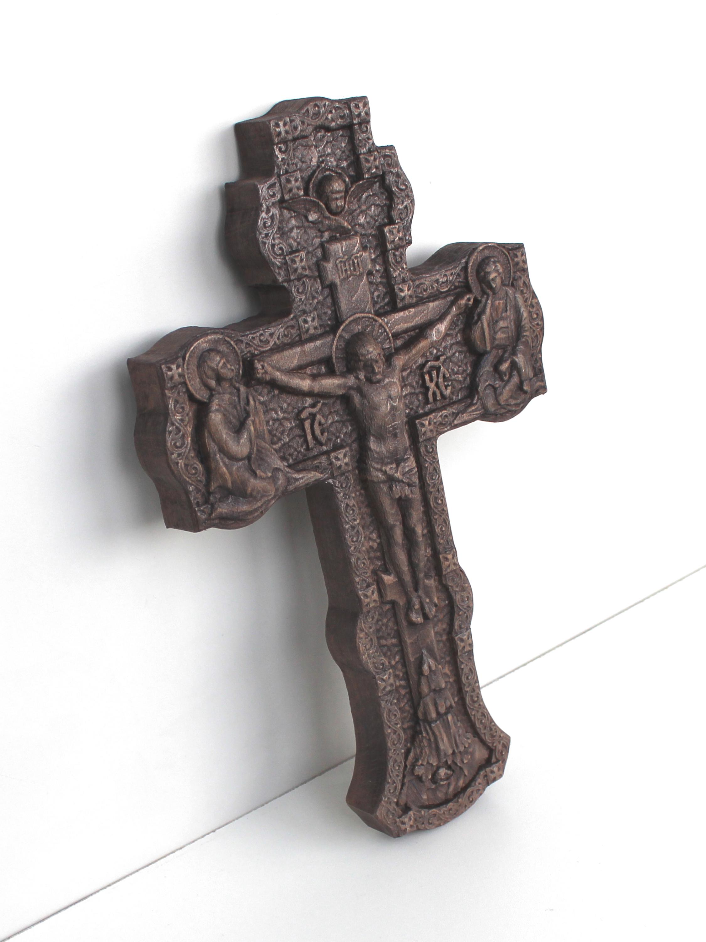 Распятие резное из бука