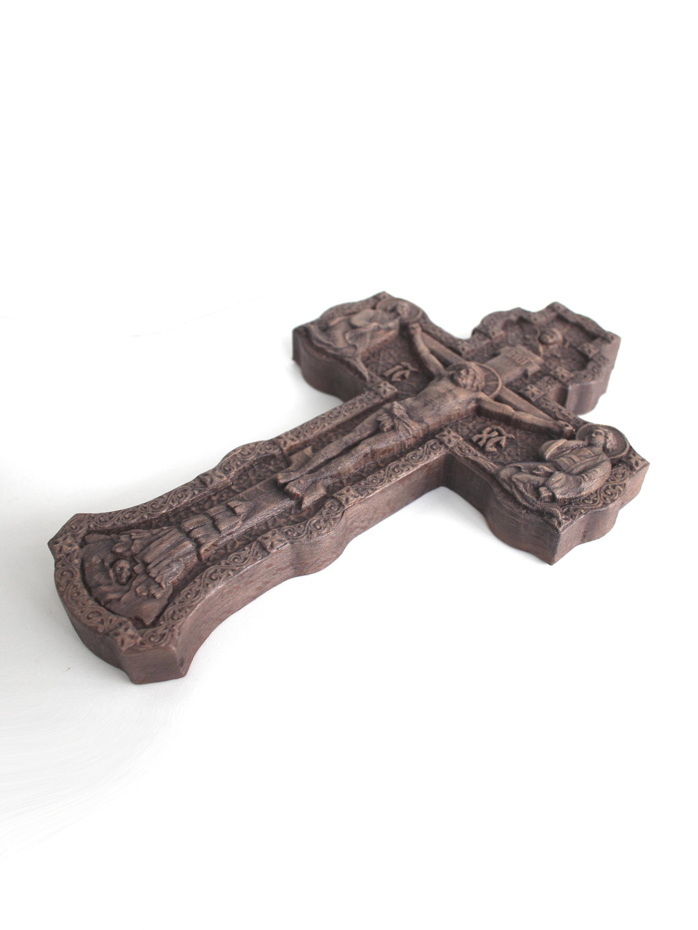 Распятие резное из бука