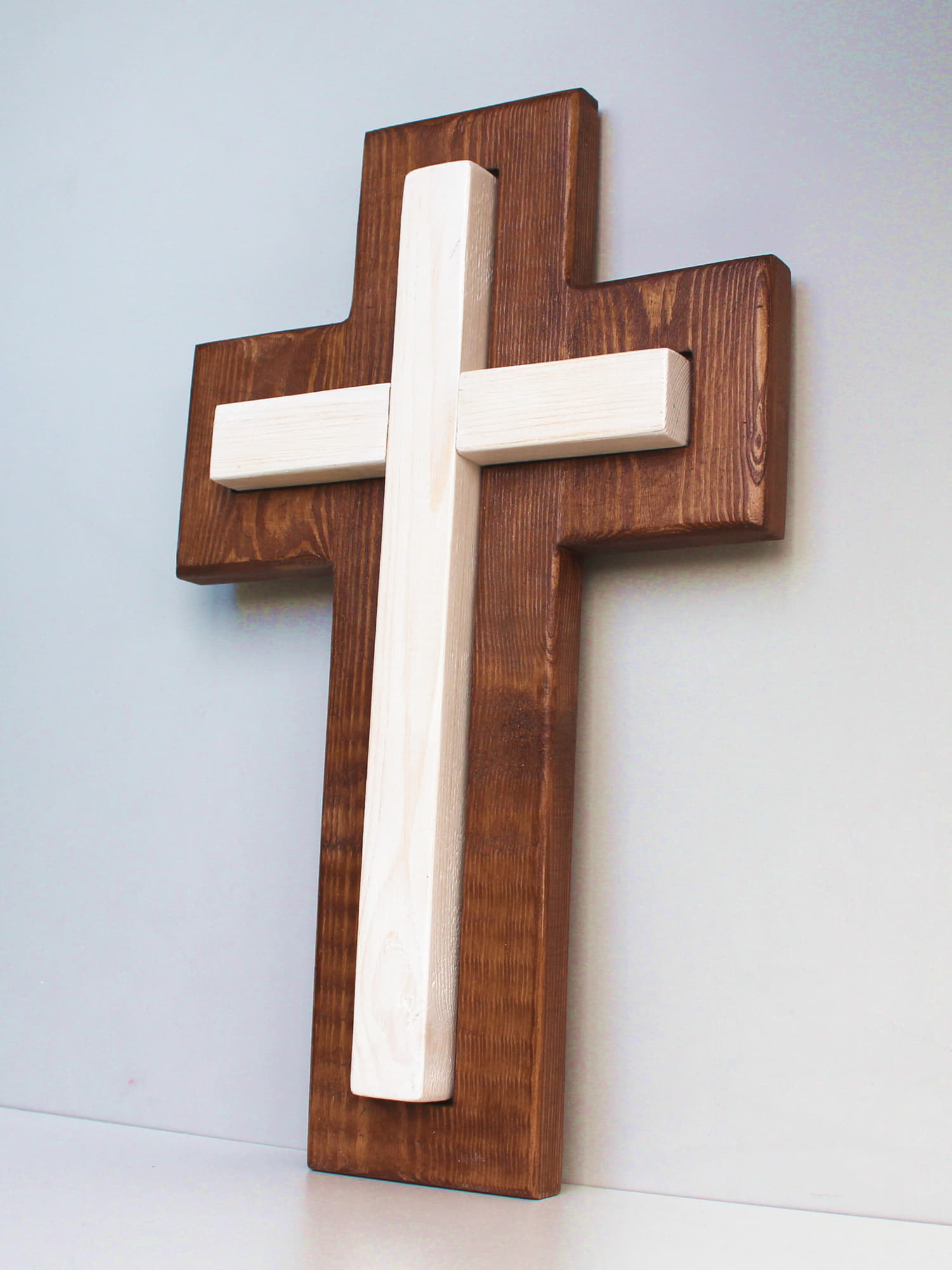 Крест настенный сдвоенный из дерева