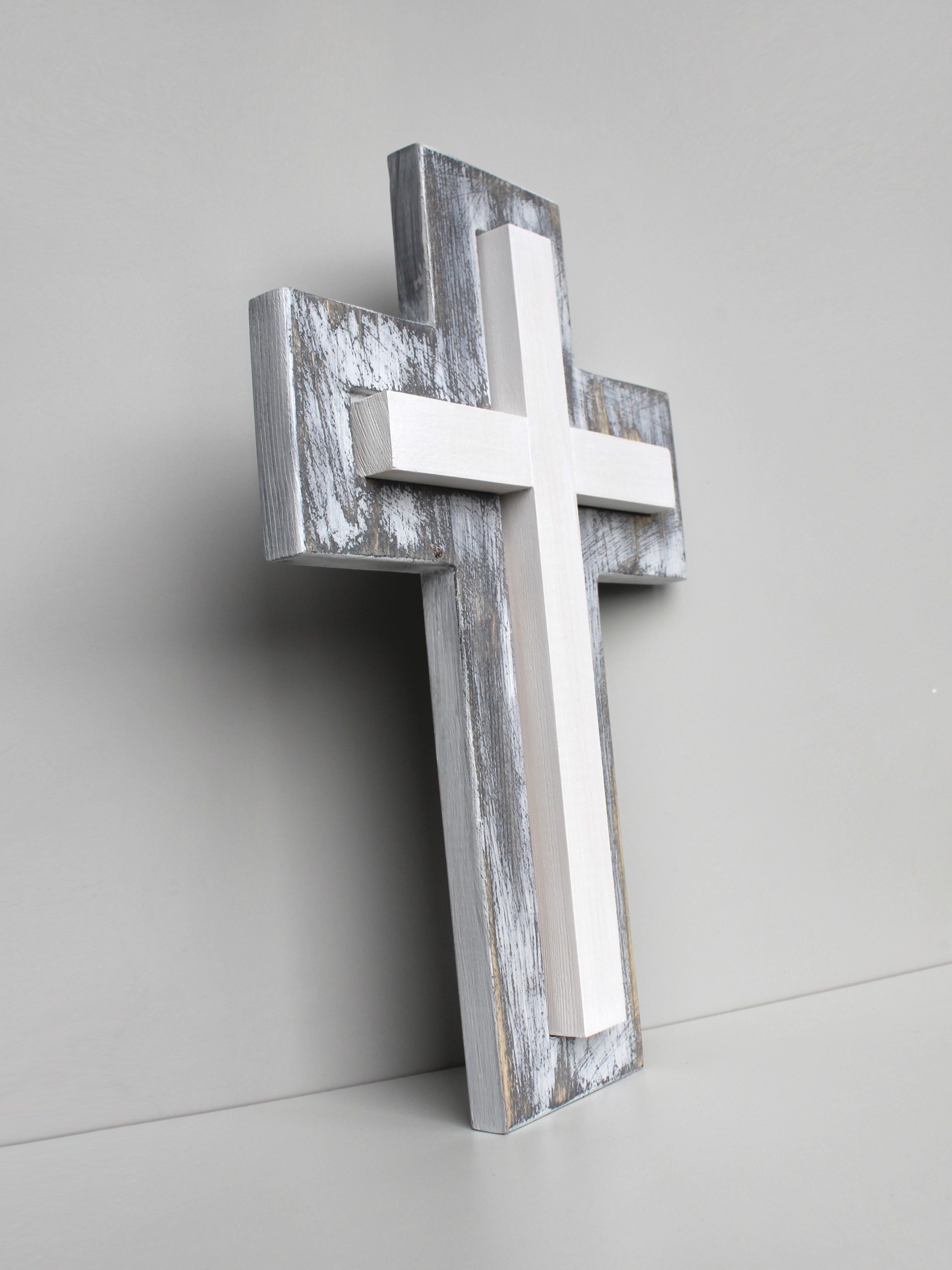 Крест настенный сдвоенный из дерева
