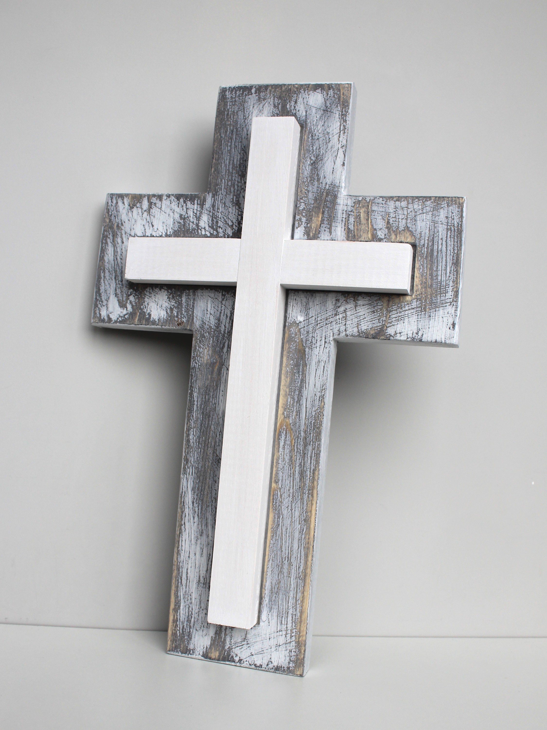 Крест настенный сдвоенный из дерева