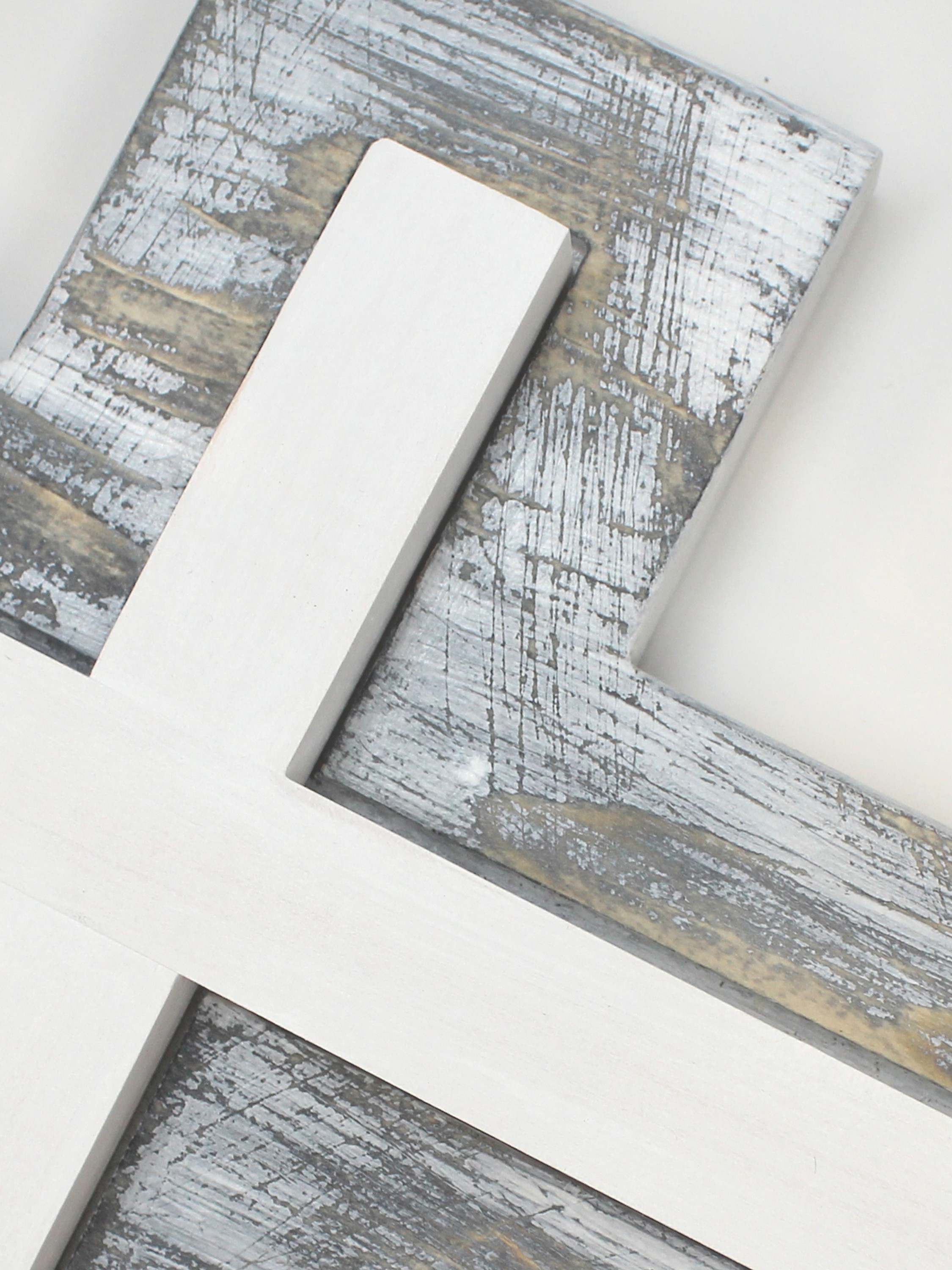 Крест настенный сдвоенный из дерева