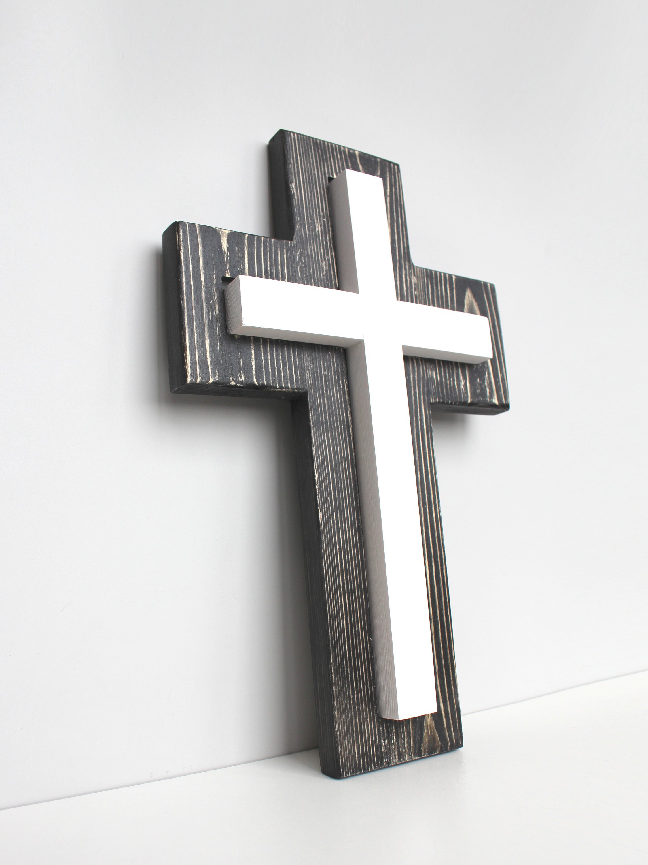 Крест настенный сдвоенный из дерева