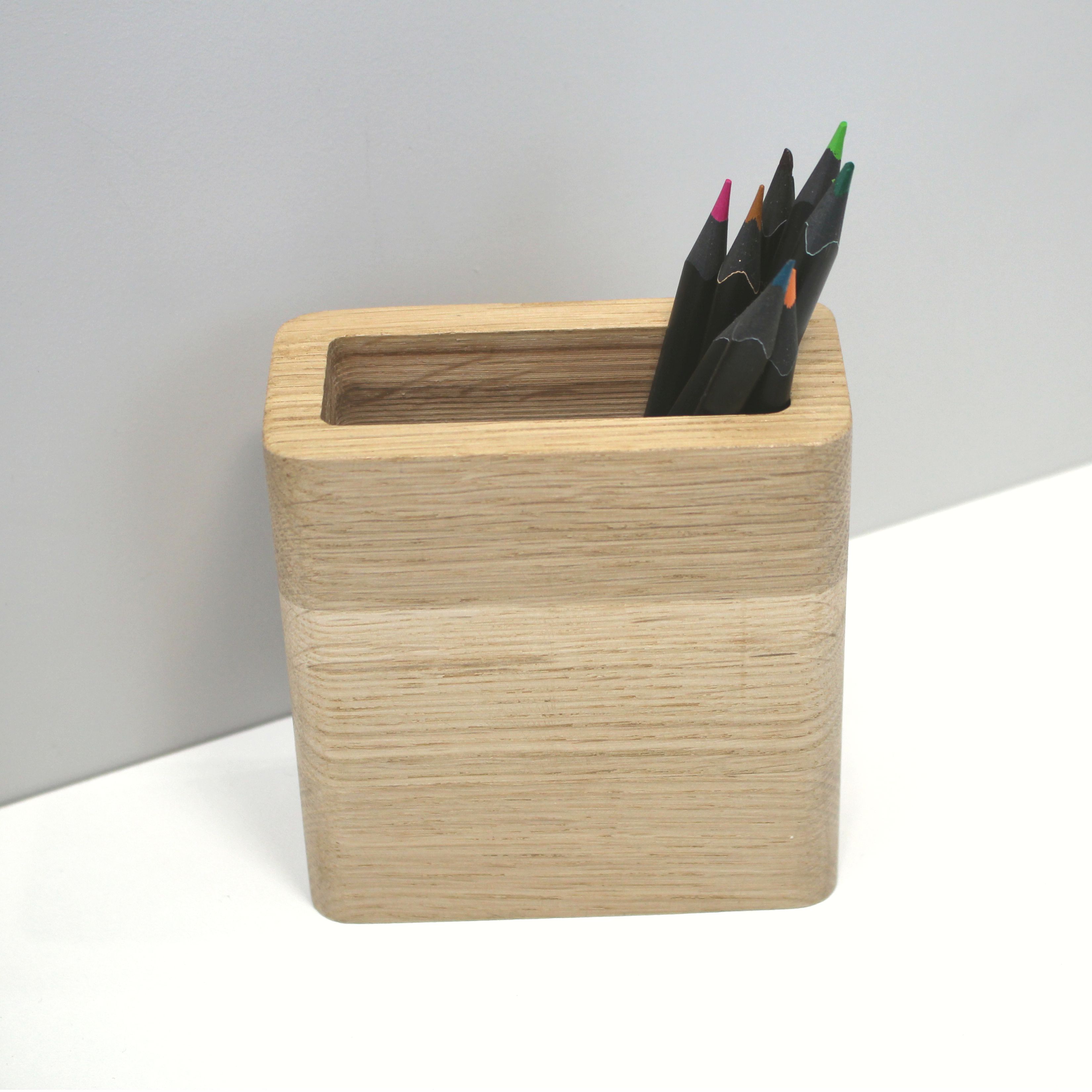 Органайзер "Премиум" из дуба / Карандашница